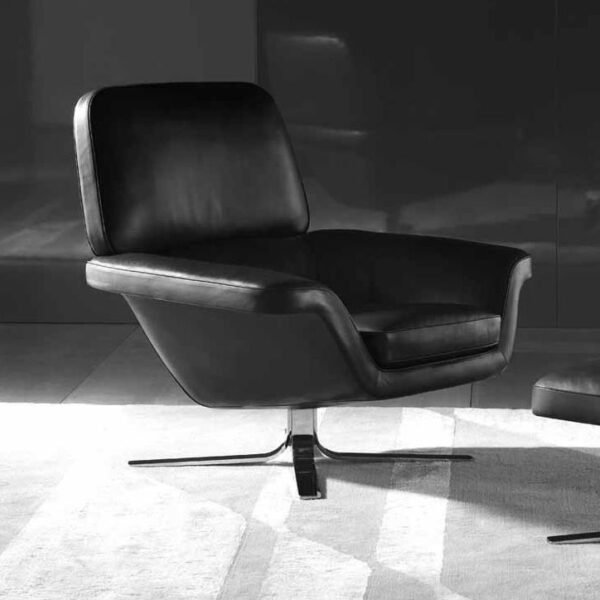 Minotti Blake soft chair and ottoman
