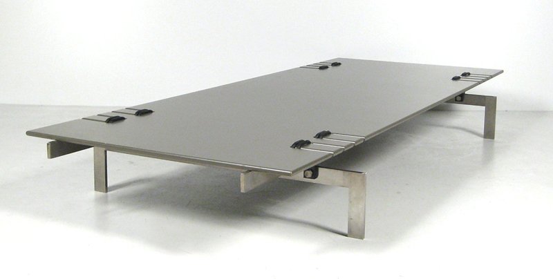 pk80 leather daybed by poul kjærholm